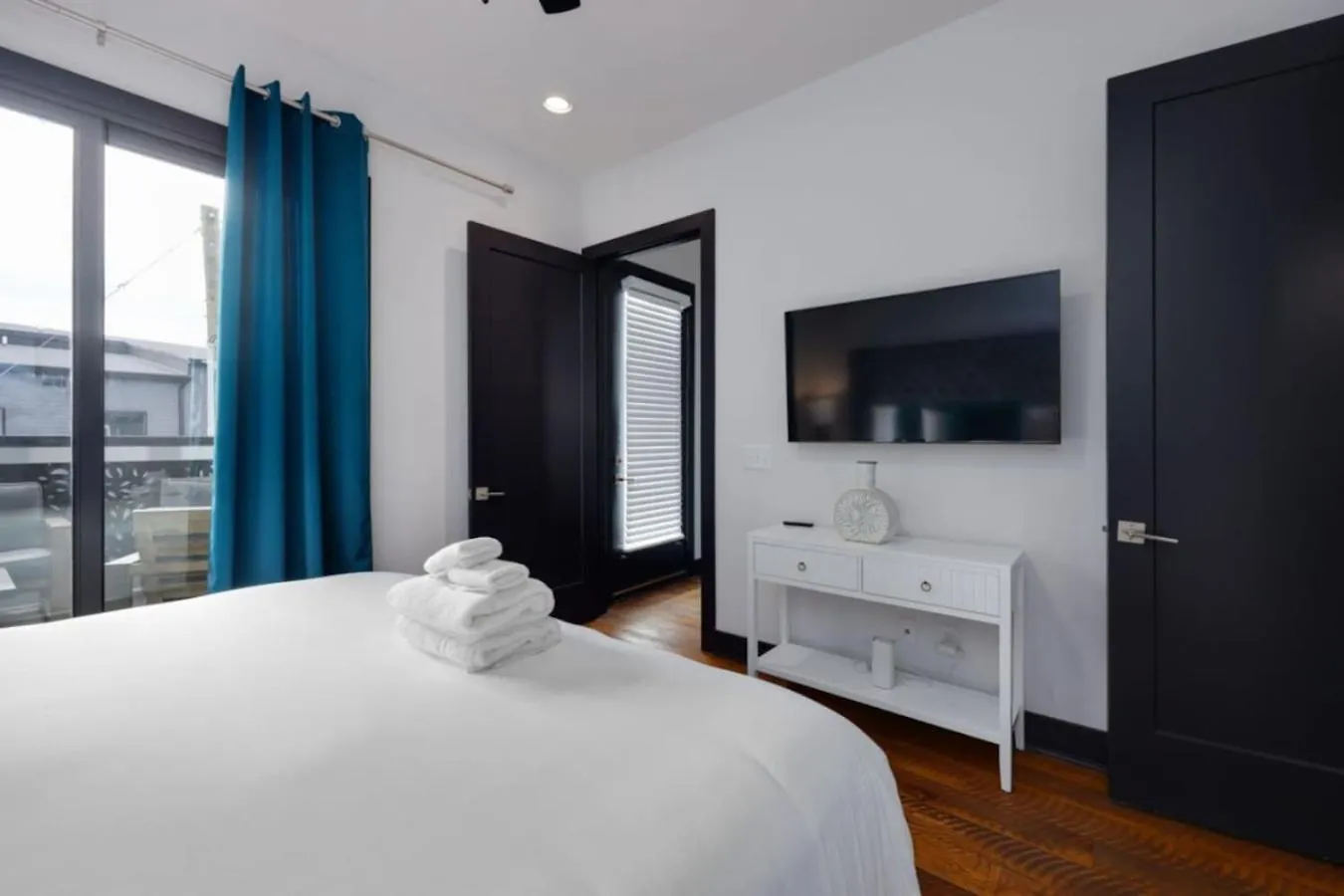 Cerulean Oasis - Rooftop Views - Heart Of The City Nashville
