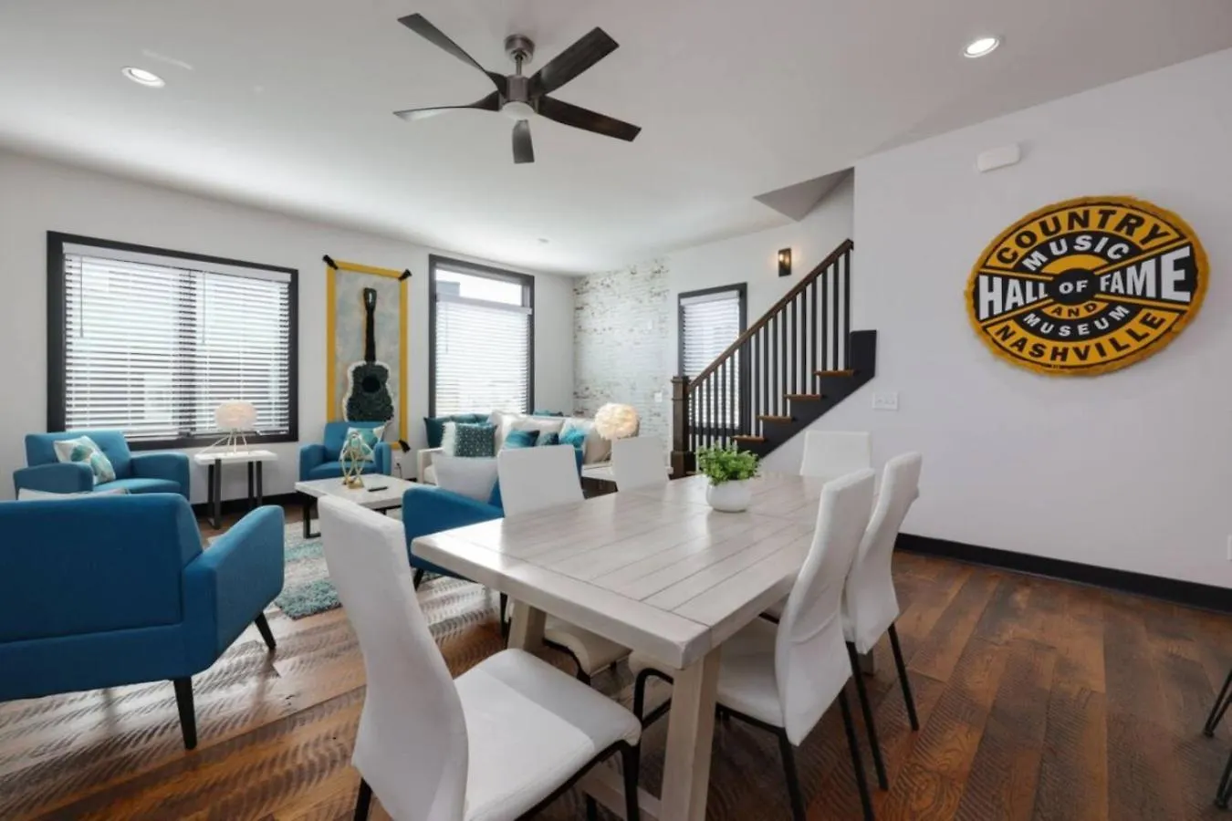 Vakantiehuis Cerulean Oasis - Rooftop Views - Heart Of The City Nashville